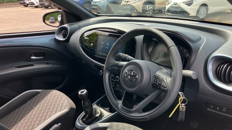 Toyota Aygo X 1.0 VVT-i Edge 5dr Petrol Hatchback